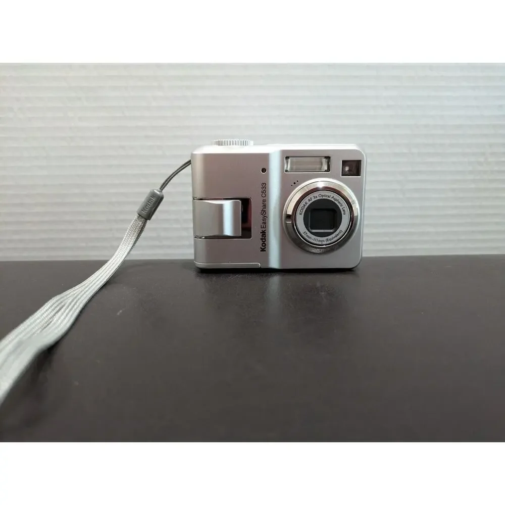 Kodak C533 Digital Camera 5.0 MP with EasyShare Series 3 Digital Photo‎ Printer